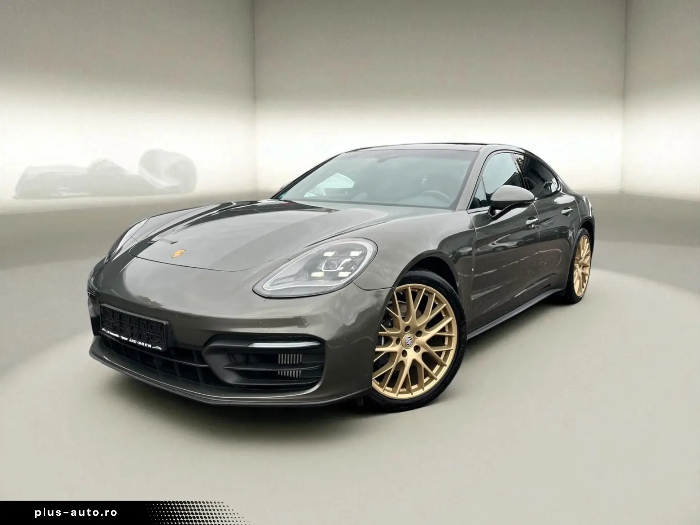 PORSCHE Panamera 4 Platinum Edition PANO LUFT STH LED