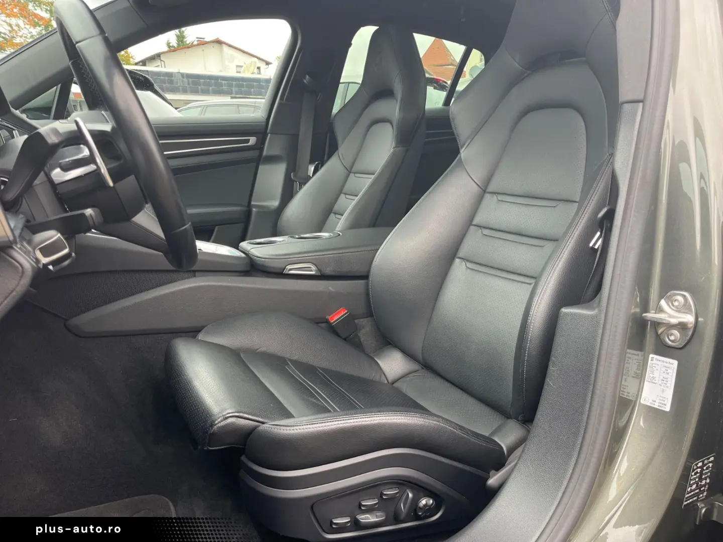 PORSCHE Panamera 4 Platinum Edition PANO LUFT STH LED