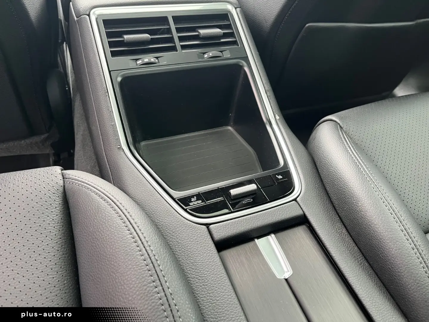 PORSCHE Panamera 4 Platinum Edition PANO LUFT STH LED