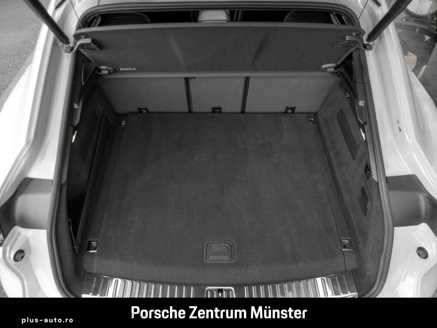 PORSCHE Cayenne E-Hybrid Coupe InnoDrive Head-Up BOSE