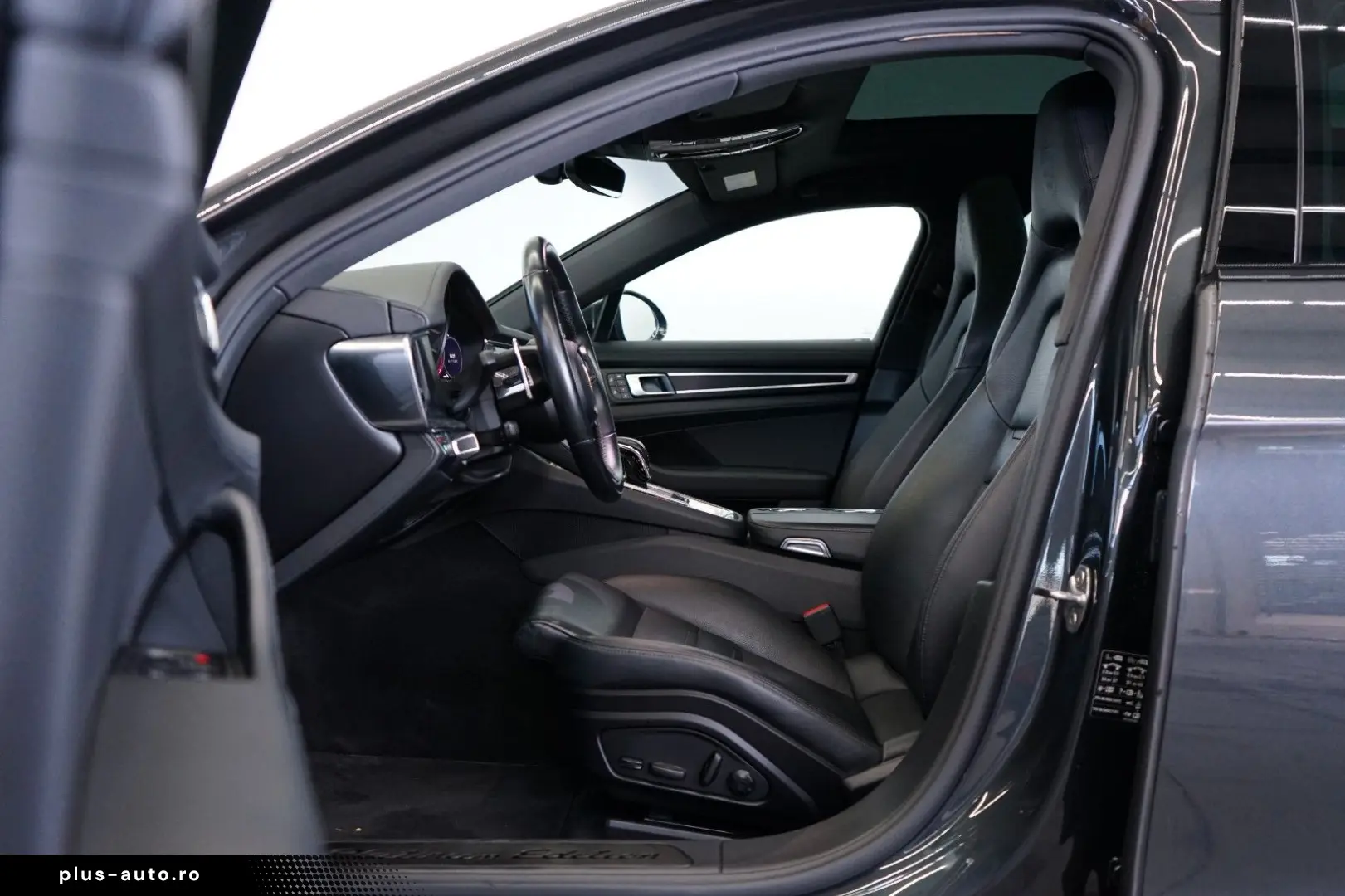 PORSCHE Panamera Sport Turismo 4 E-Hybrid Platinum Sport