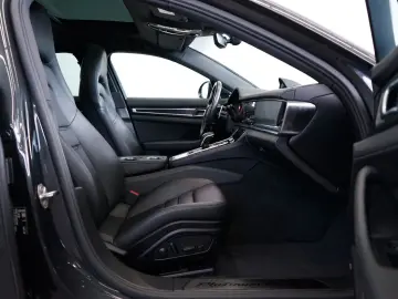 PORSCHE Panamera Sport Turismo 4 E-Hybrid Platinum Sport