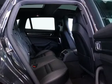 PORSCHE Panamera Sport Turismo 4 E-Hybrid Platinum Sport