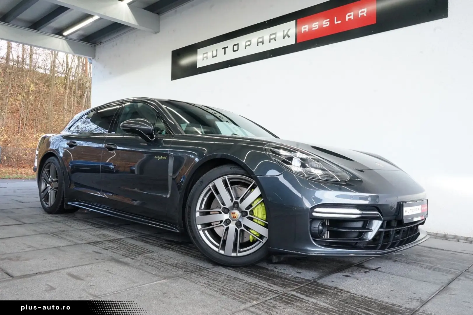 PORSCHE Panamera Sport Turismo 4 E-Hybrid Platinum Sport