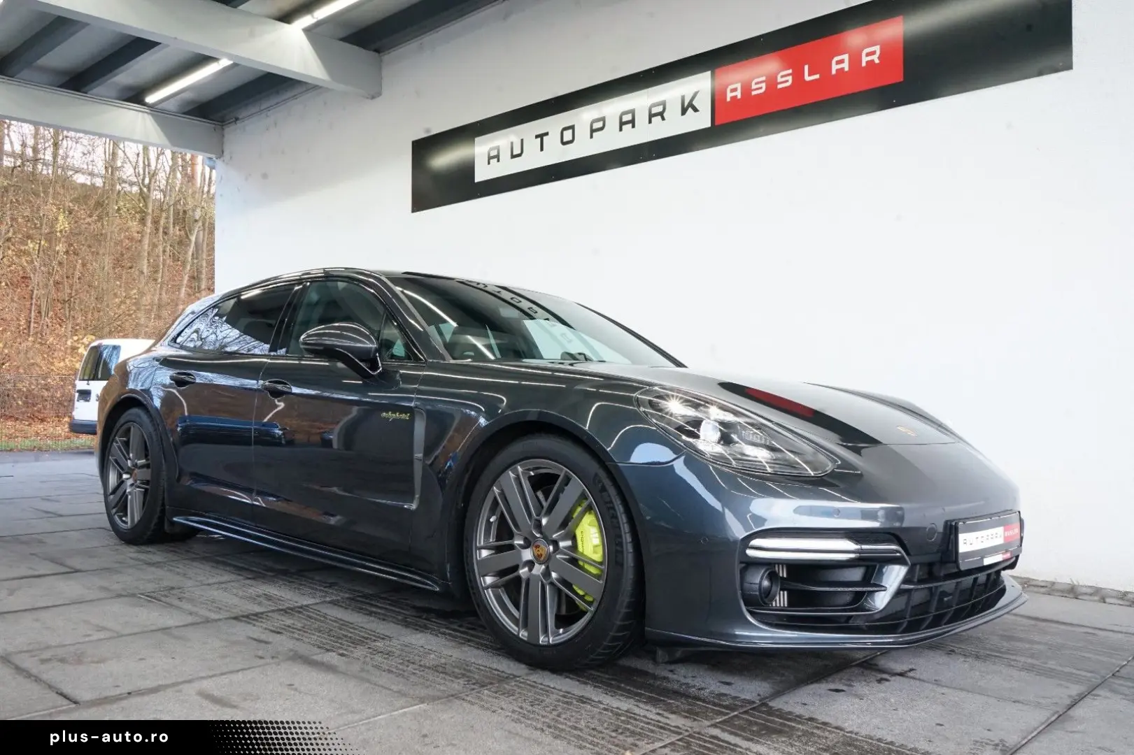 PORSCHE Panamera Sport Turismo 4 E-Hybrid Platinum Sport