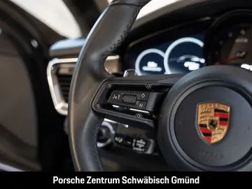 PORSCHE Panamera GTS HA-Lenkung Nachtsicht InnoDrive LED