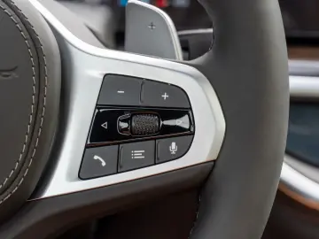 BMW X6 30d M SPORT.DR.ASS.LUFTFE