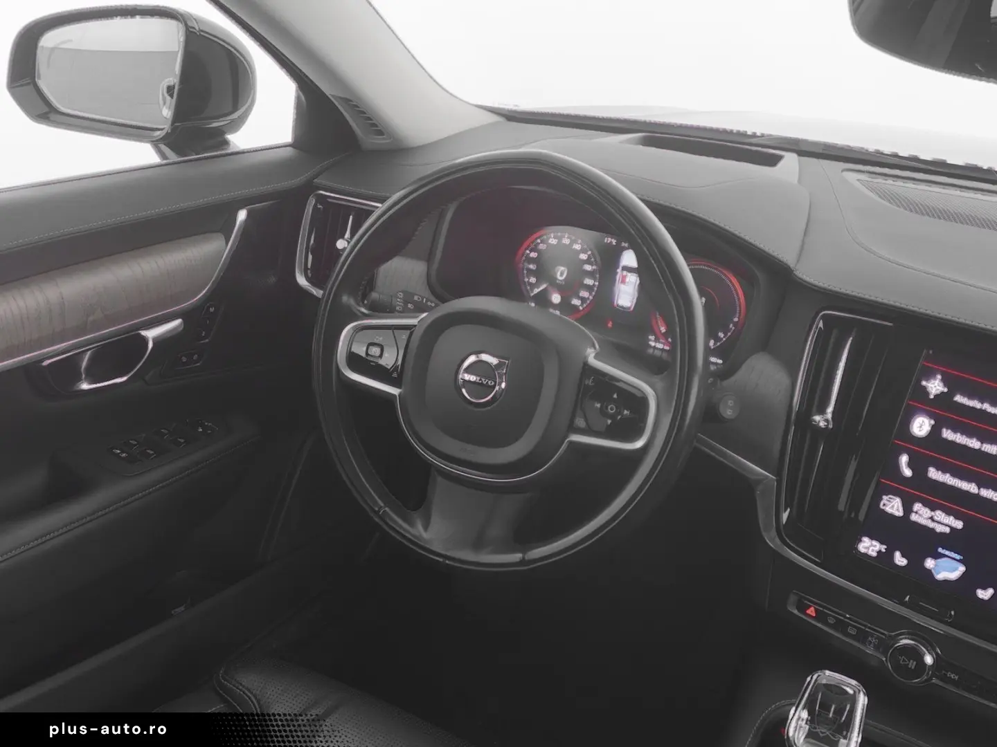 VOLVO V90 T6 Recharge AWD Inscription 19  PANO 360