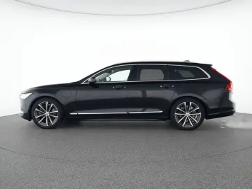 VOLVO V90 T6 Recharge AWD Inscription 19  PANO 360