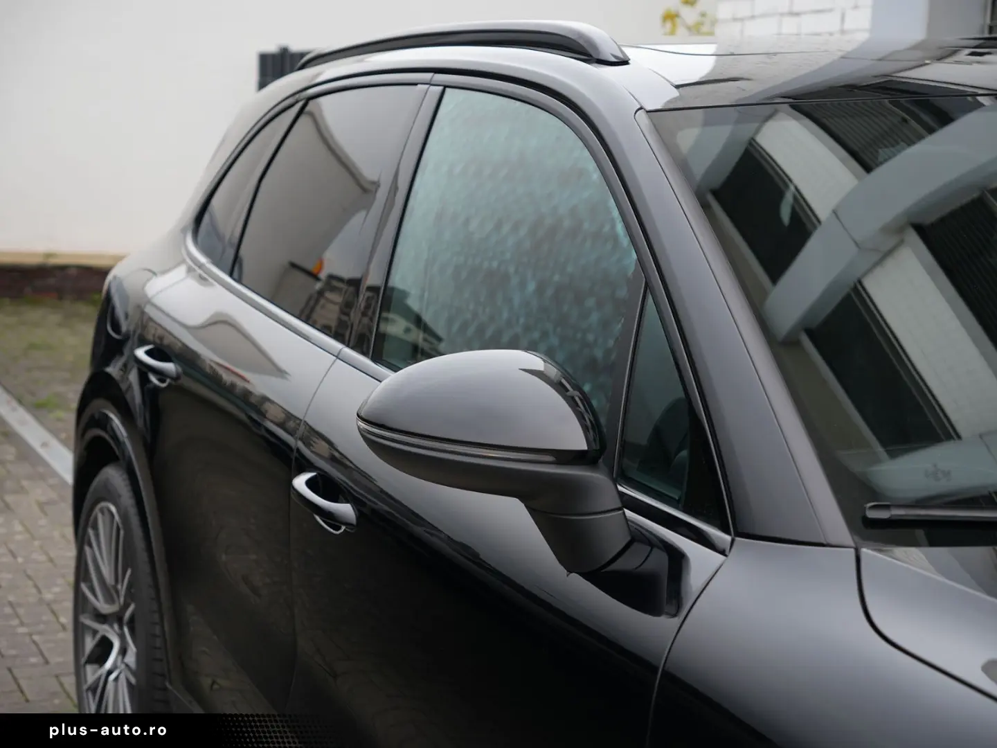 PORSCHE CAYENNE PLATINUM-LUFTF-PANO-HUD-MATRIX-BOSE-21RS