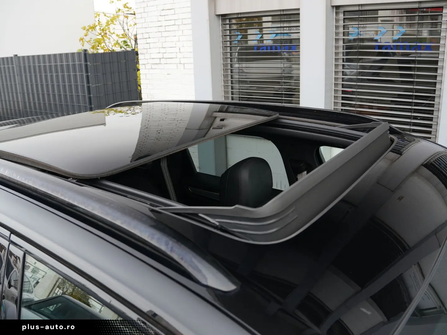 PORSCHE CAYENNE PLATINUM-LUFTF-PANO-HUD-MATRIX-BOSE-21RS