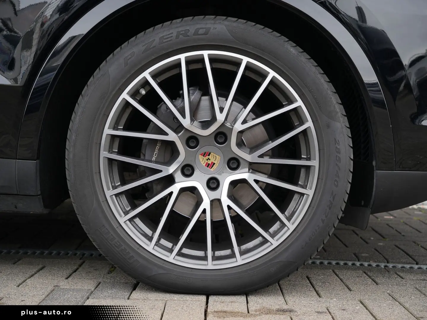 PORSCHE CAYENNE PLATINUM-LUFTF-PANO-HUD-MATRIX-BOSE-21RS