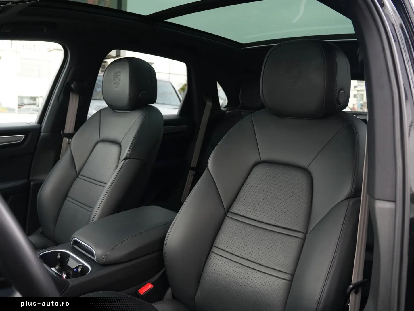 PORSCHE CAYENNE PLATINUM-LUFTF-PANO-HUD-MATRIX-BOSE-21RS