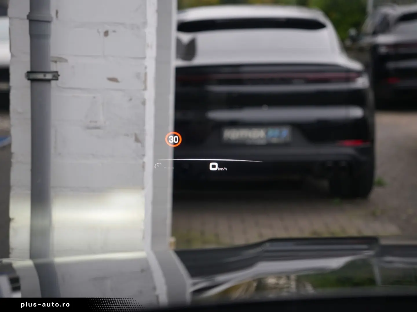 PORSCHE CAYENNE PLATINUM-LUFTF-PANO-HUD-MATRIX-BOSE-21RS
