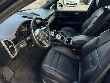 PORSCHE Cayenne Tiptronic S Leder 360 ACC el. Heck