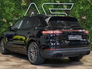 PORSCHE Cayenne PASM TOW APPROVED ACC 59.091€ NETTO