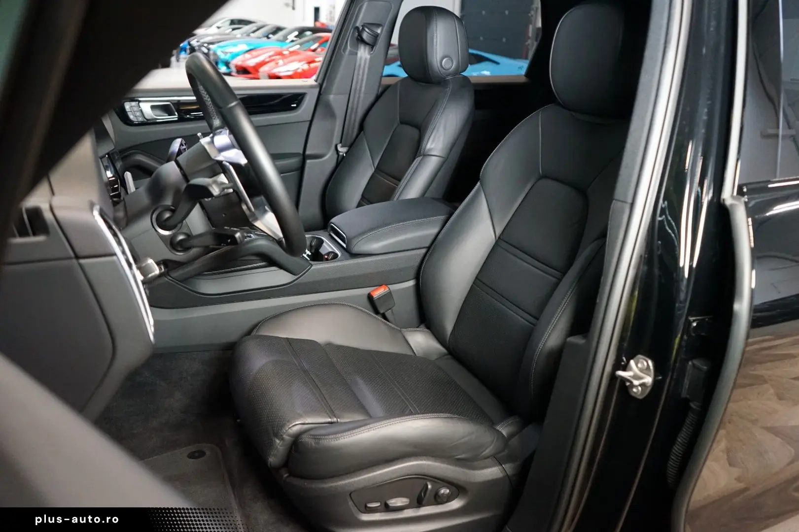 PORSCHE Cayenne PASM TOW APPROVED ACC 59.091€ NETTO