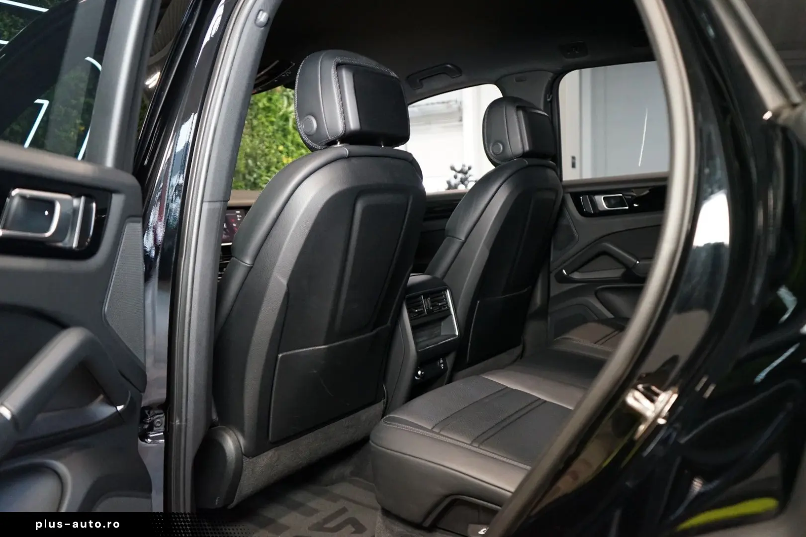 PORSCHE Cayenne PASM TOW APPROVED ACC 59.091€ NETTO