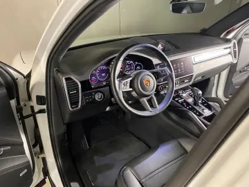 PORSCHE Cayenne E-Hybrid Platinum Edition   el. AHK