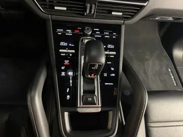 PORSCHE Cayenne E-Hybrid Platinum Edition   el. AHK