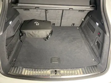 PORSCHE Cayenne E-Hybrid Platinum Edition   el. AHK