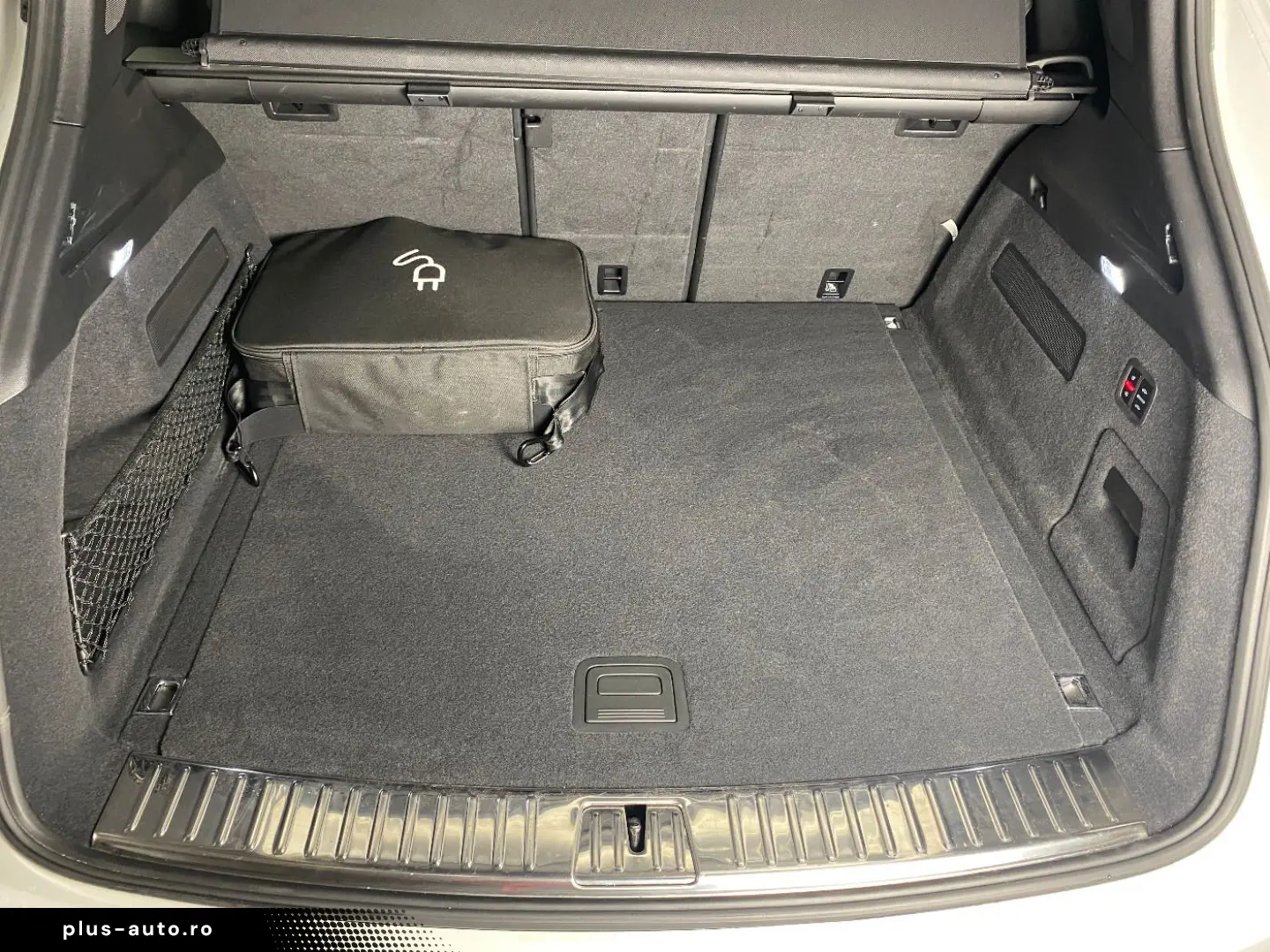 PORSCHE Cayenne E-Hybrid Platinum Edition   el. AHK