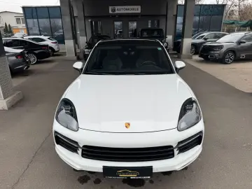 PORSCHE Cayenne Coupe E-Hybrid