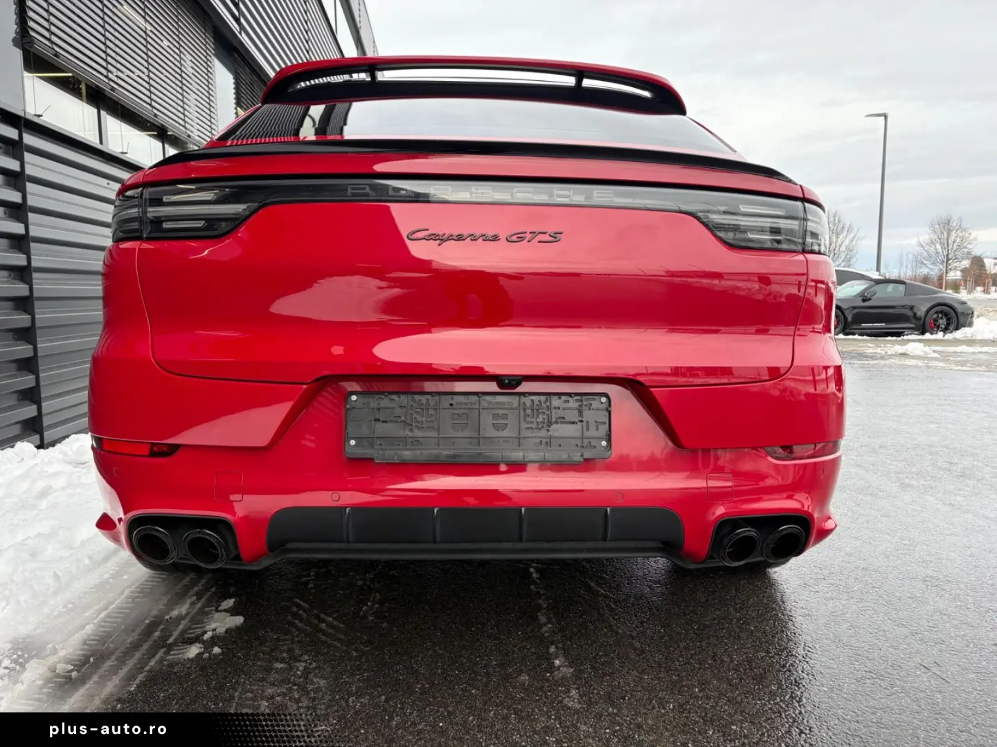 PORSCHE Cayenne GTS Coupe-HEAD UP-KAMINROT-1.HAND