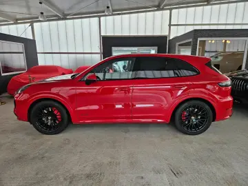 PORSCHE Cayenne GTS InnoD 4AC Matrix 360  Pano eAHK 18We
