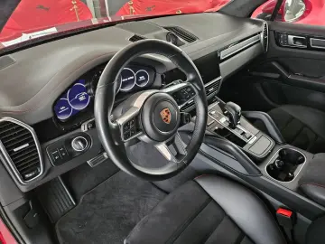 PORSCHE Cayenne GTS InnoD 4AC Matrix 360  Pano eAHK 18We