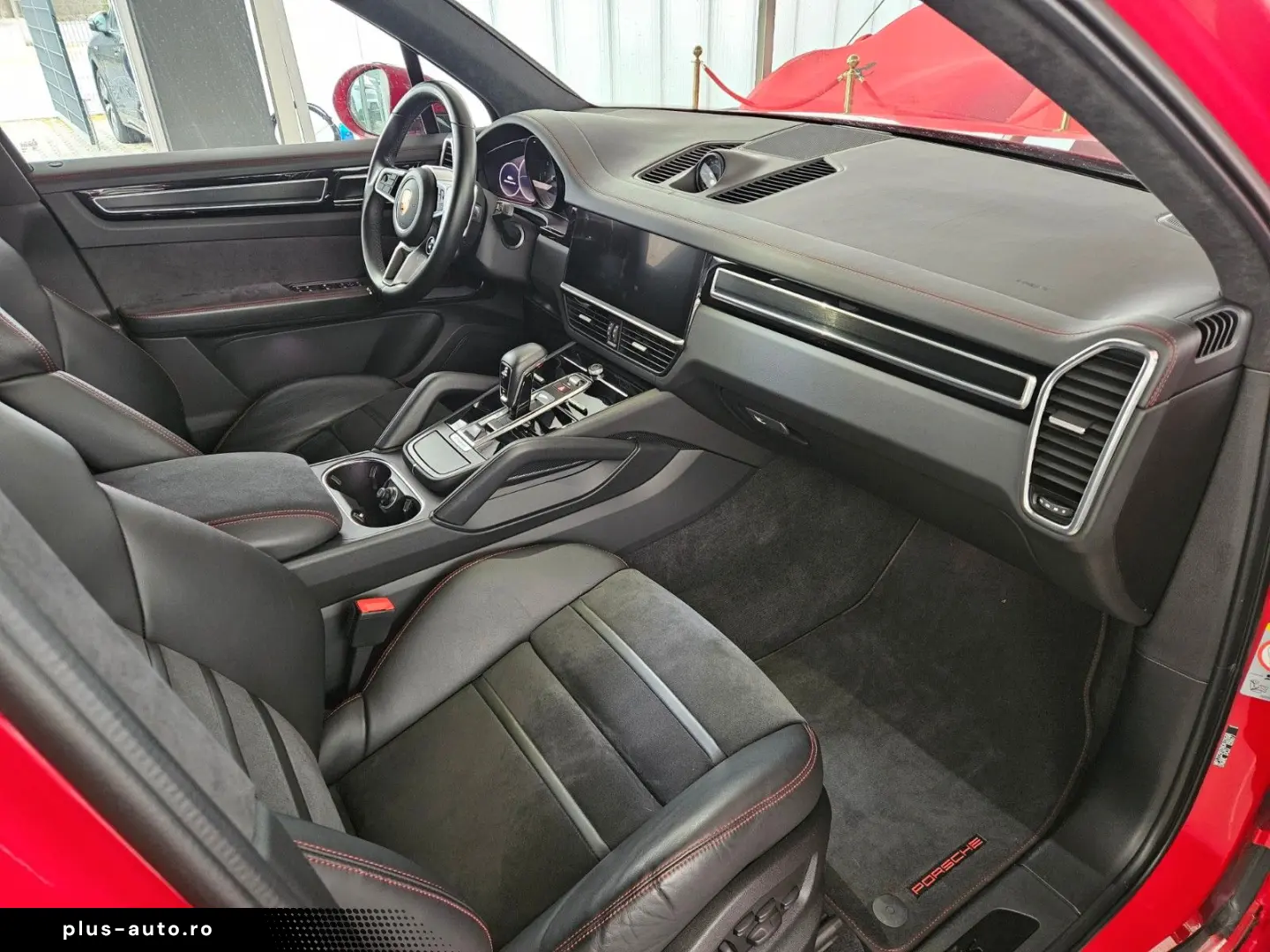 PORSCHE Cayenne GTS InnoD 4AC Matrix 360  Pano eAHK 18We