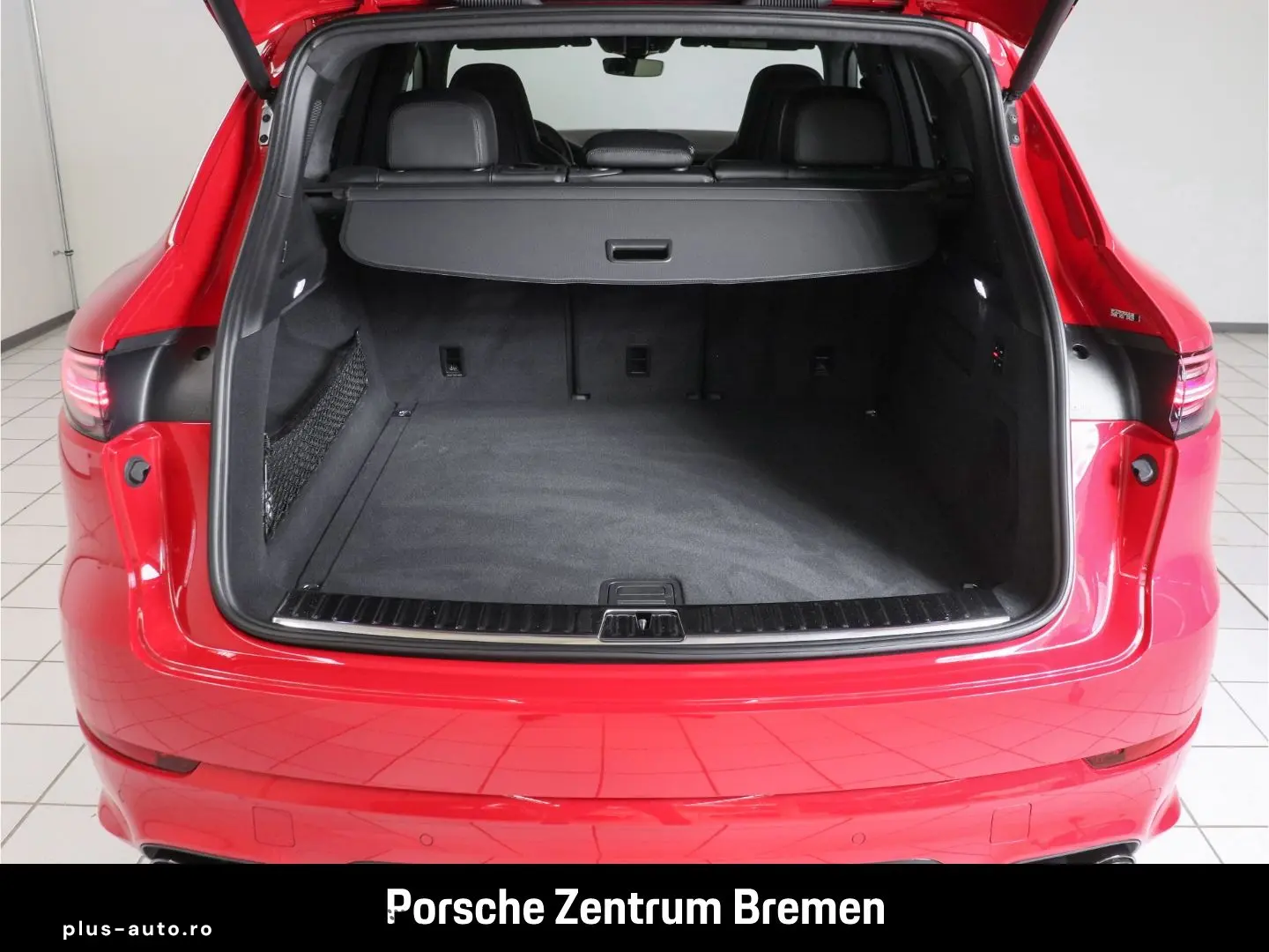 PORSCHE Cayenne GTS Bose LED-Matrix Panorama PASM 21-Zol