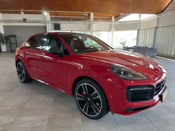 PORSCHE Cayenne Coupe GTS Chrono Pano Carbon HUD 22