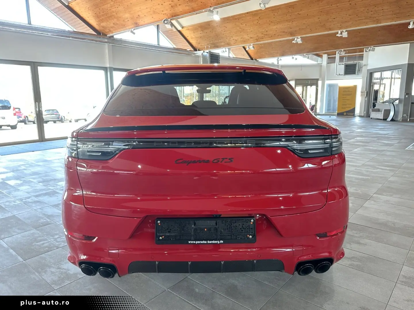 PORSCHE Cayenne Coupe GTS Chrono Pano Carbon HUD 22