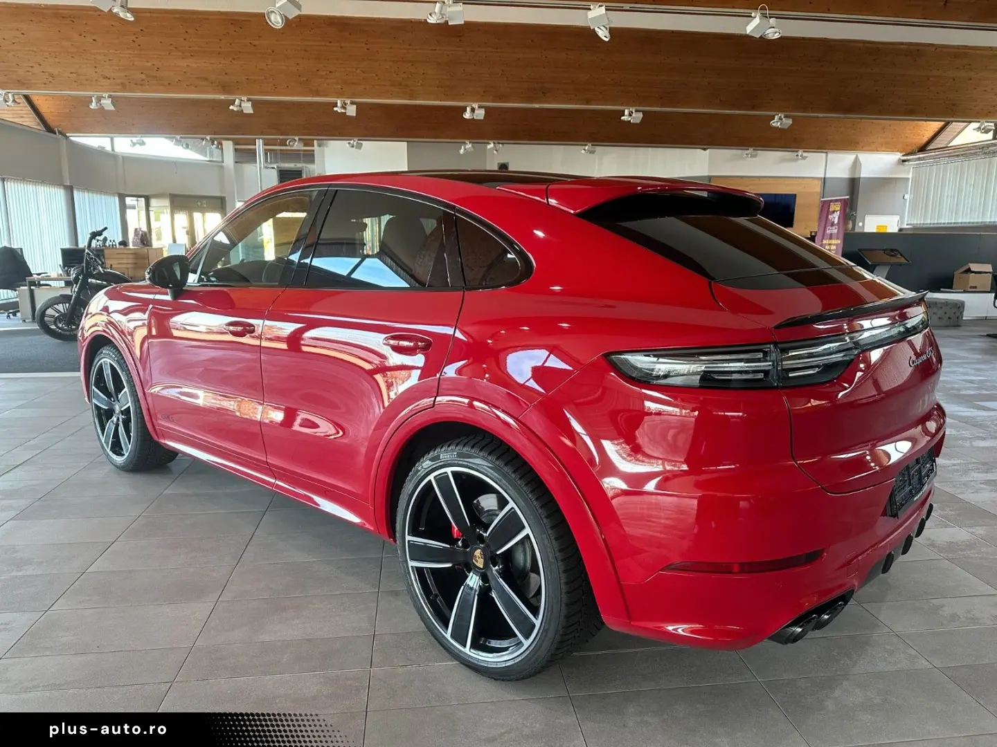 PORSCHE Cayenne Coupe GTS Chrono Pano Carbon HUD 22