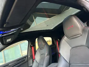 PORSCHE Cayenne Coupe GTS Chrono Pano Carbon HUD 22