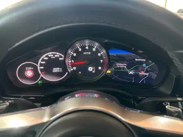 PORSCHE Cayenne Coupe GTS Chrono Pano Carbon HUD 22