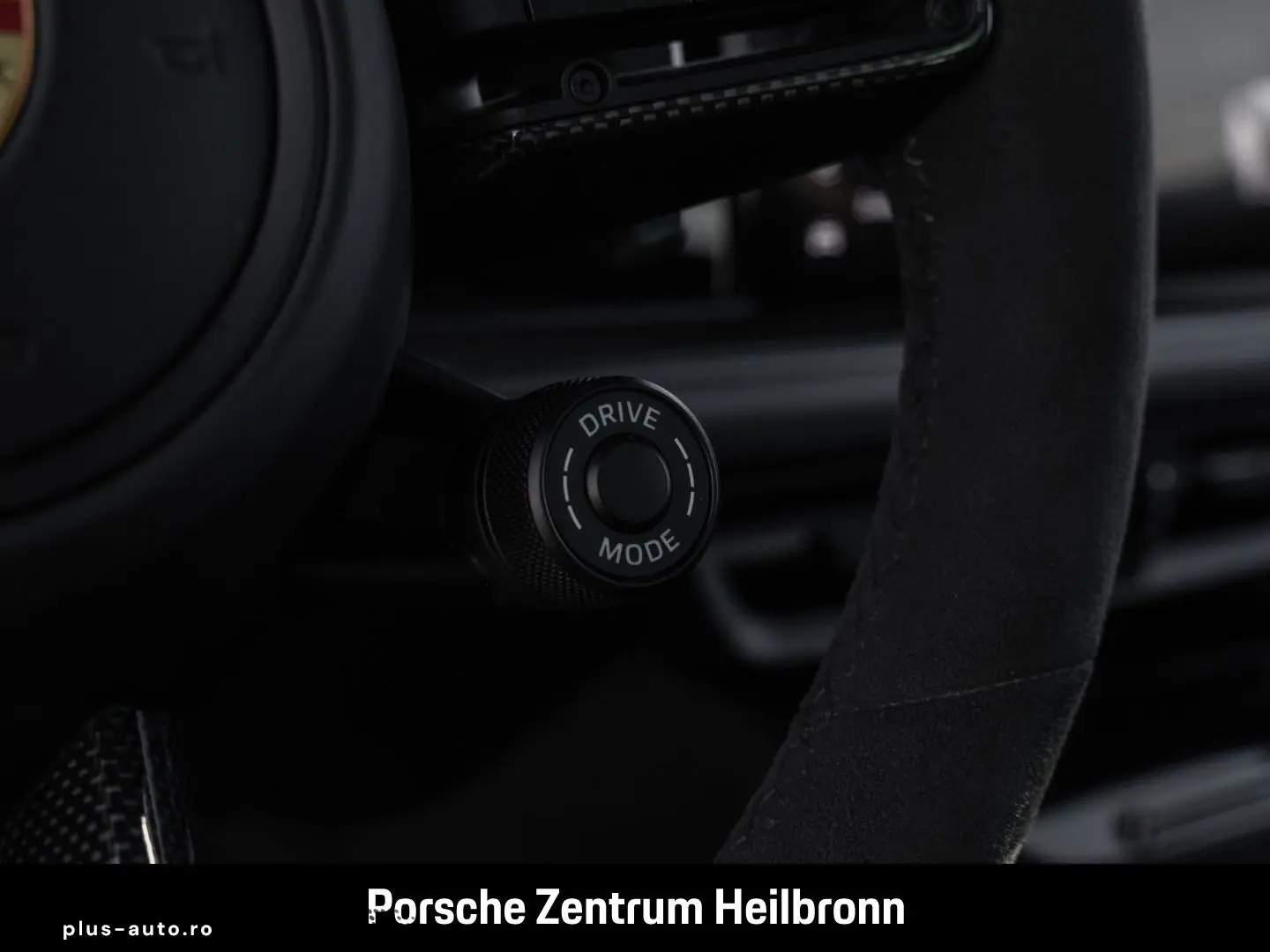 PORSCHE Cayenne GTS HA-Lenkung InnoDrive Head-Up BOSE