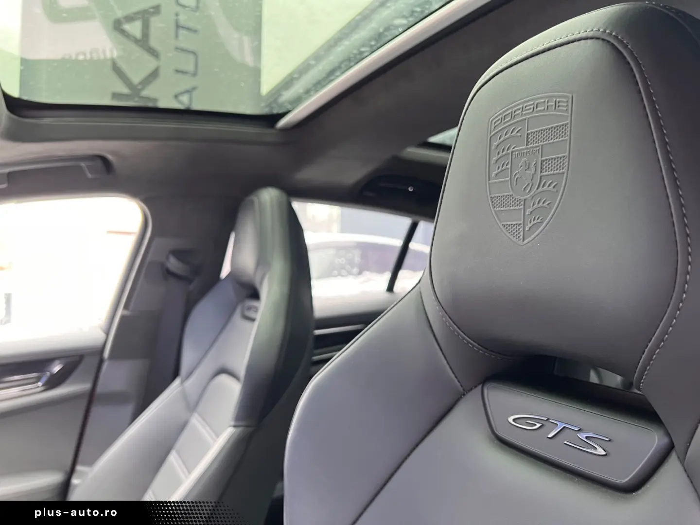 PORSCHE Panamera GTS · Burmester · Panorama · Hinterachs