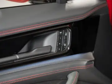 PORSCHE Panamera GTS Beifahrerdisplay Standheizung Pano