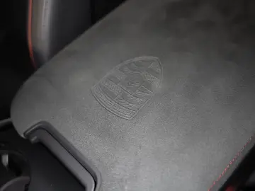 PORSCHE Panamera GTS Beifahrerdisplay Standheizung Pano