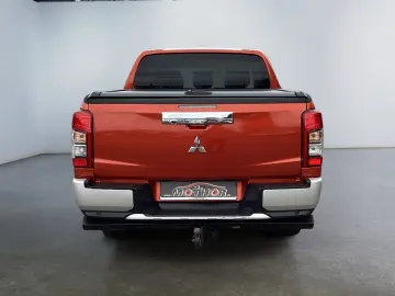 MITSUBISHI L200 Spirit 4x4 2.2 DI-D Cabina Dubla