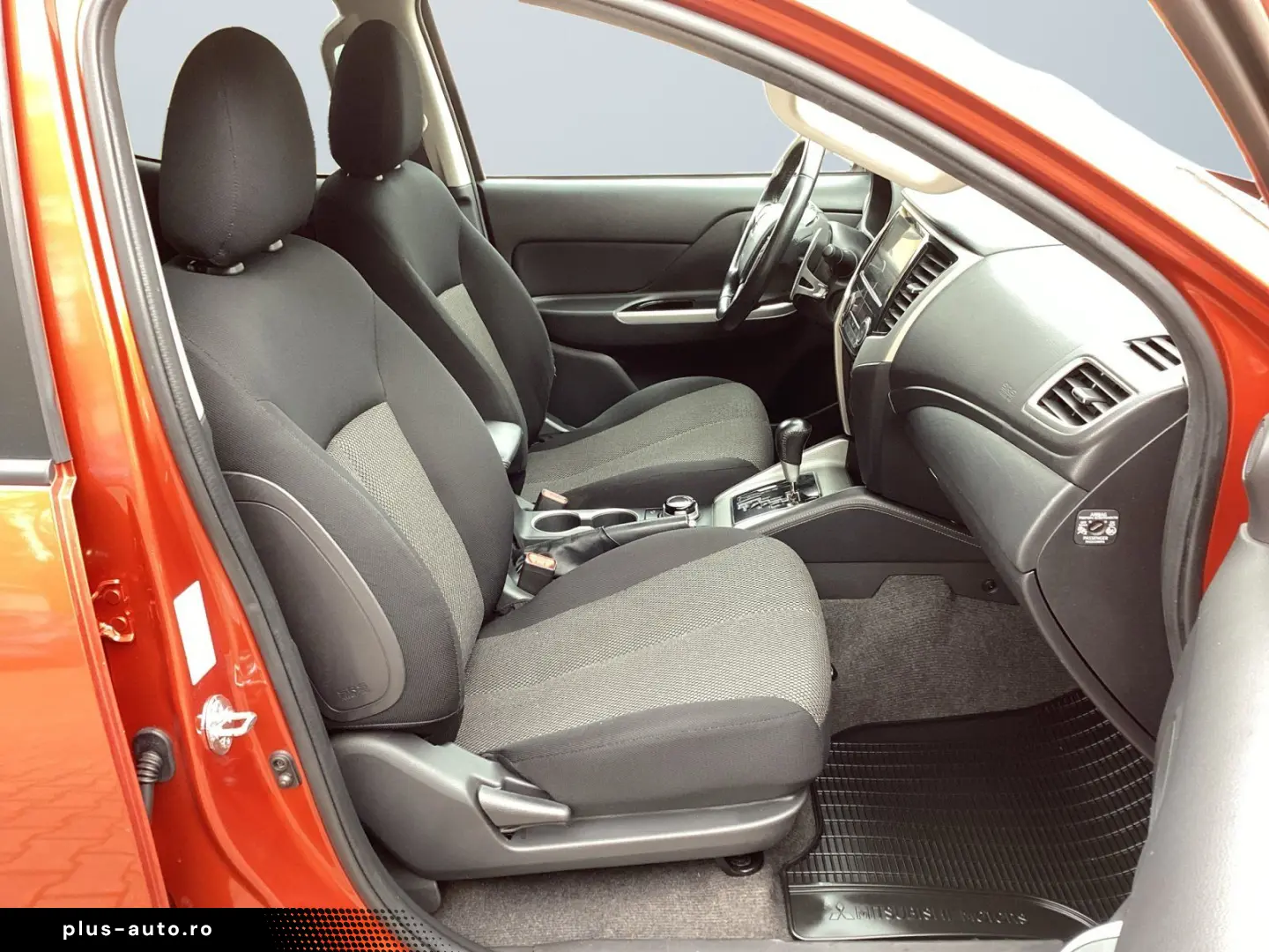 MITSUBISHI L200 Spirit 4x4 2.2 DI-D Cabina Dubla