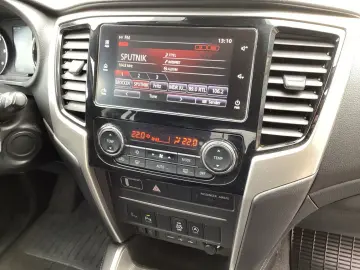 MITSUBISHI L200 Spirit 4x4 2.2 DI-D Cabina Dubla