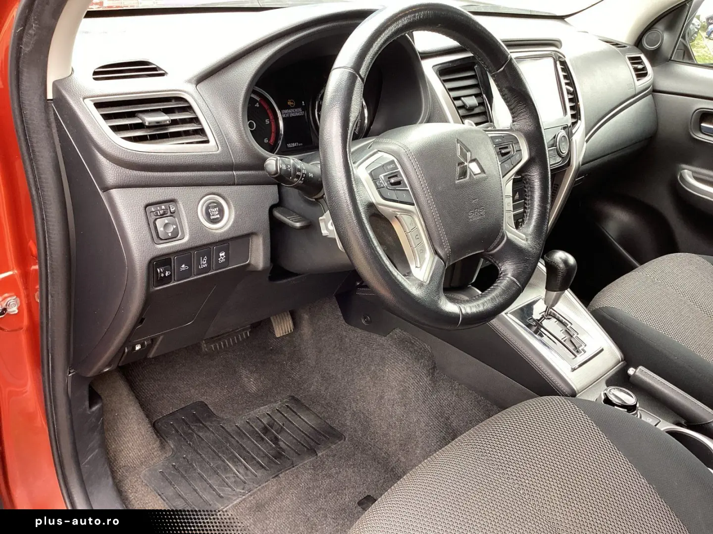 MITSUBISHI L200 Spirit 4x4 2.2 DI-D Cabina Dubla