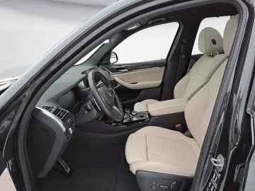BMW X3 xDrive30i AT M Sportpaket Innovationsp. EDC