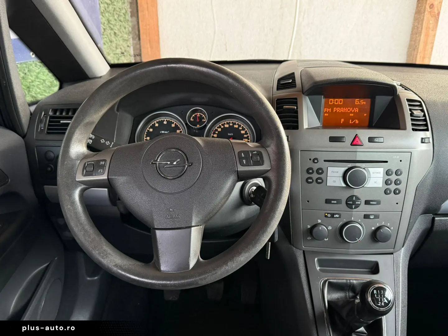 Opel Zafira 1.8 140 CP Euro 4   7 Locuri