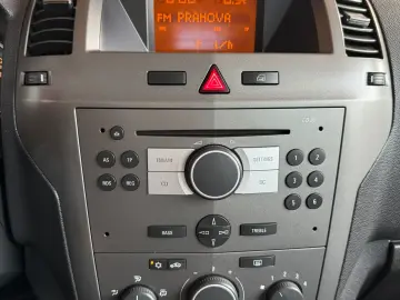 Opel Zafira 1.8 140 CP Euro 4   7 Locuri