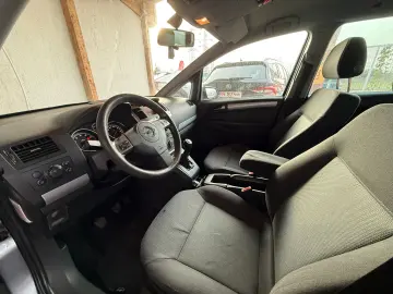 Opel Zafira 1.8 140 CP Euro 4   7 Locuri