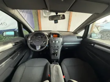 Opel Zafira 1.8 140 CP Euro 4   7 Locuri